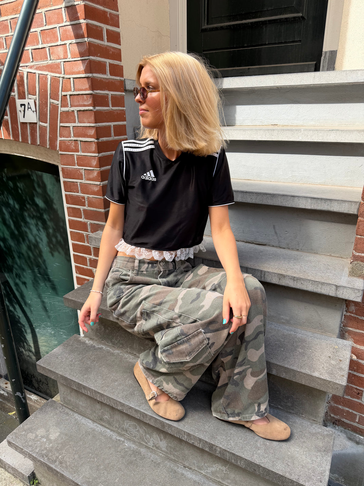 Cropped Adidas Top with Lace details - Size XS/S