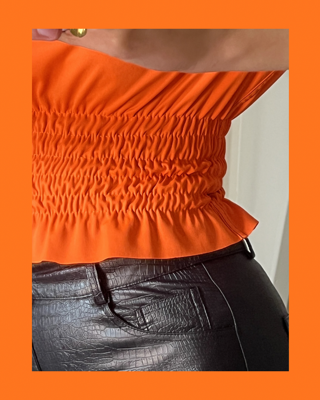 Oranje Adidas Shirt met Zwarte Details - Maat S